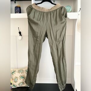 Domenico Vacca Olive Green Relaxed Fit Pants Size 6 New without tags! 💚